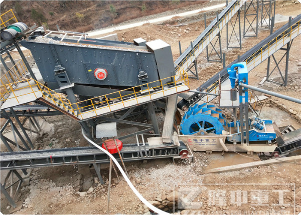 圓（yuán）振動篩洗砂 水洗砂設備.jpg